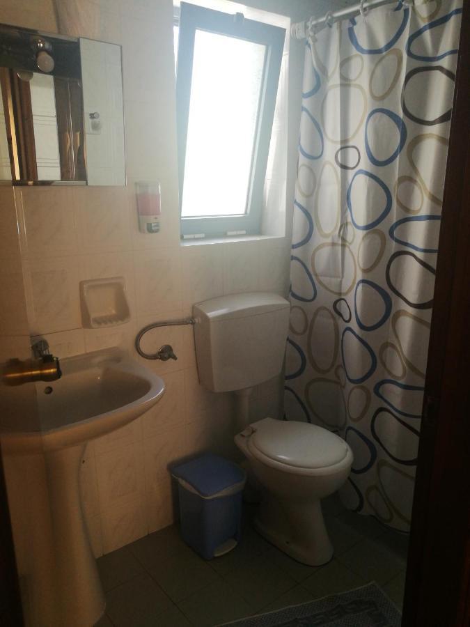 Adamas Rooms Palaiochora Exterior photo